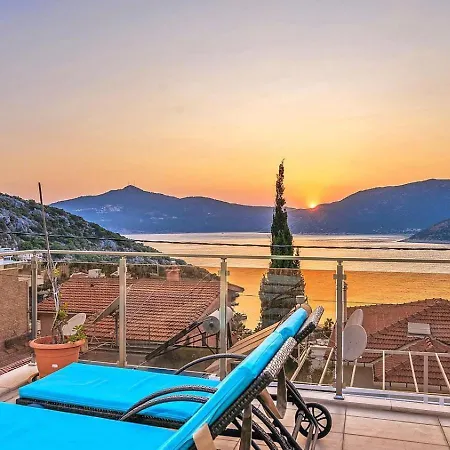Вилла 4 Bedroom In Kisla Bay Close To The *