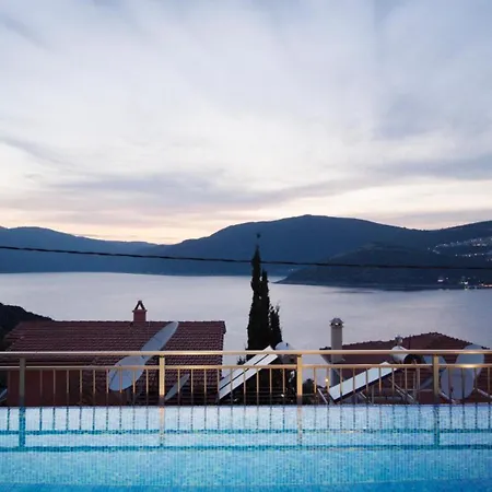 Villa 4 Bedroom In Kisla Bay Close To The *