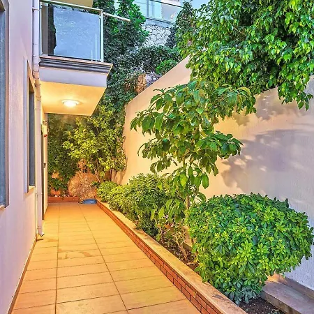Villa 4 Bedroom In Kisla Bay Close To The *