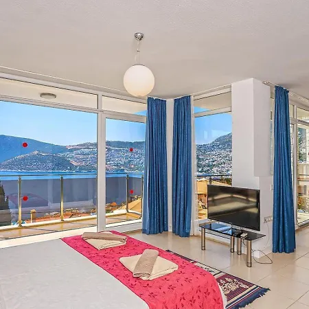4 Bedroom In Kisla Bay Close To The