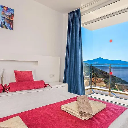 Villa 4 Bedroom In Kisla Bay Close To The *