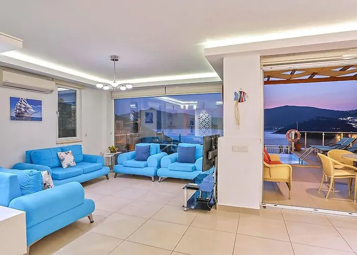 4 Bedroom In Kisla Bay Close To The *