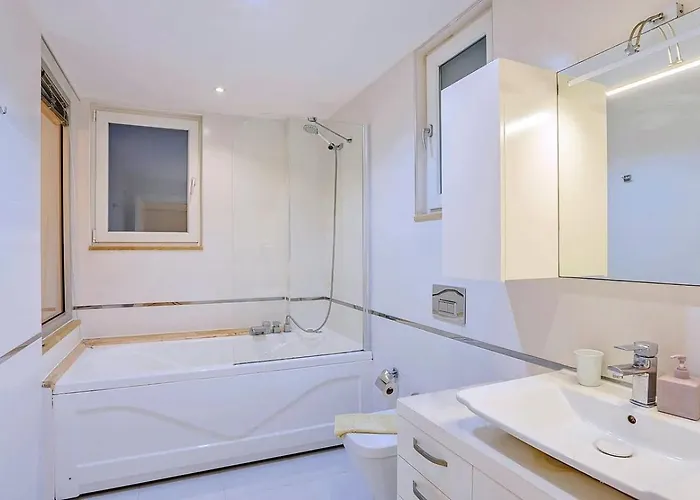 4 Bedroom In Kisla Bay Close To The 卡尔坎
