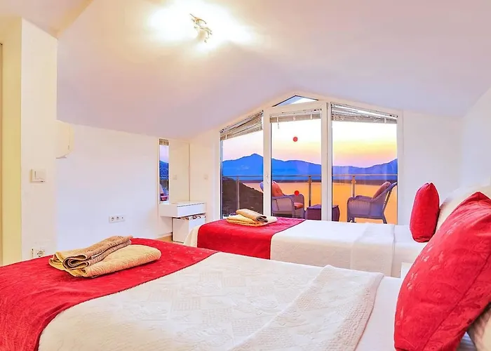 4 Bedroom In Kisla Bay Close To The 别墅