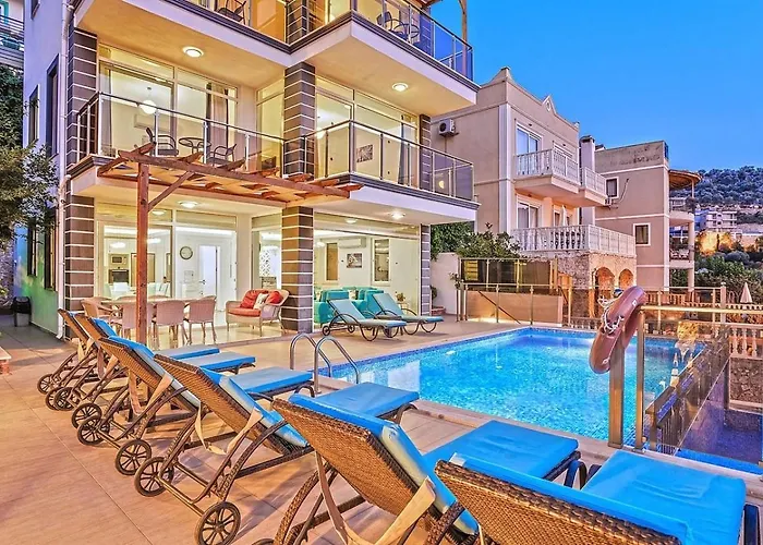 4 Bedroom In Kisla Bay Close To The 别墅